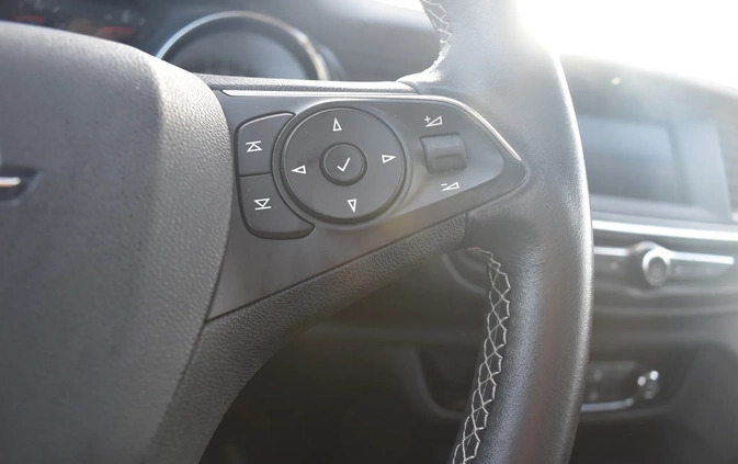Opel Insignia cena 61100 przebieg: 59219, rok produkcji 2019 z Gryfino małe 562